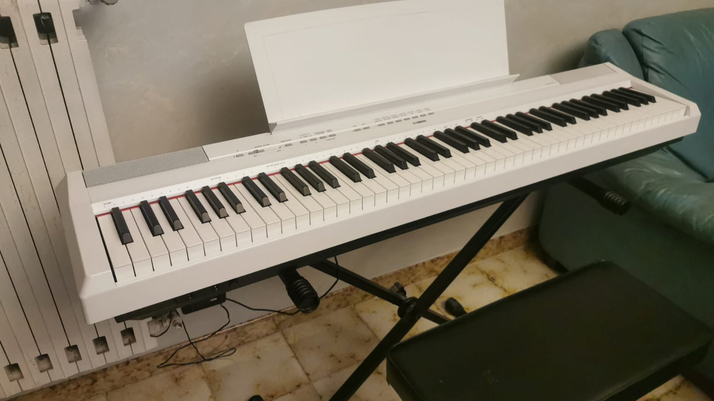 Yamaha P-115 con supporto e panca